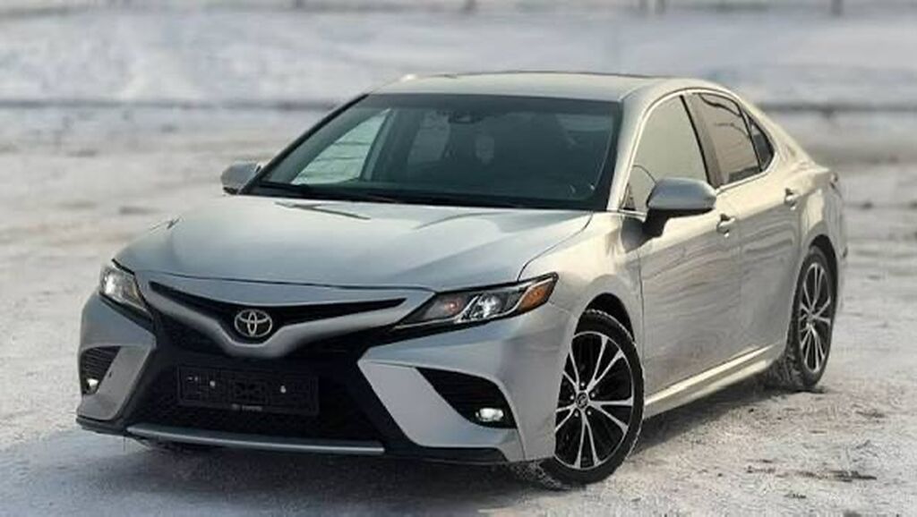 Toyota Camry: 2020 г., 2.5 л, Автомат, Бензин, Седан: фото 1