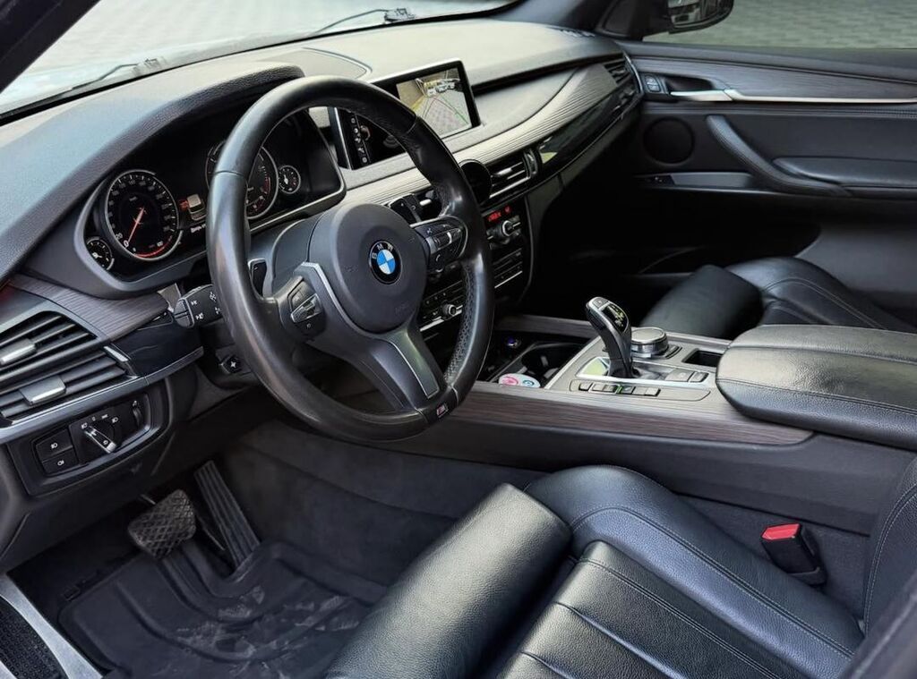 BMW X5: 2017 г., 3 л, Автомат, Дизель, Кроссовер: фото 6