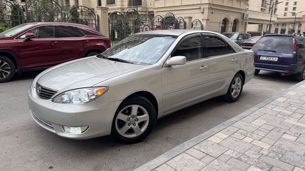 Toyota Camry: 2006 г., 2.4 л, Автомат, Бензин: фото 3