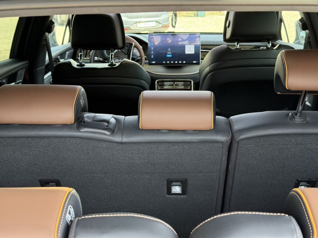 BYD Tang: 2023 г., 1.5 л, Автомат, Электромобиль, Кроссовер: фото 4