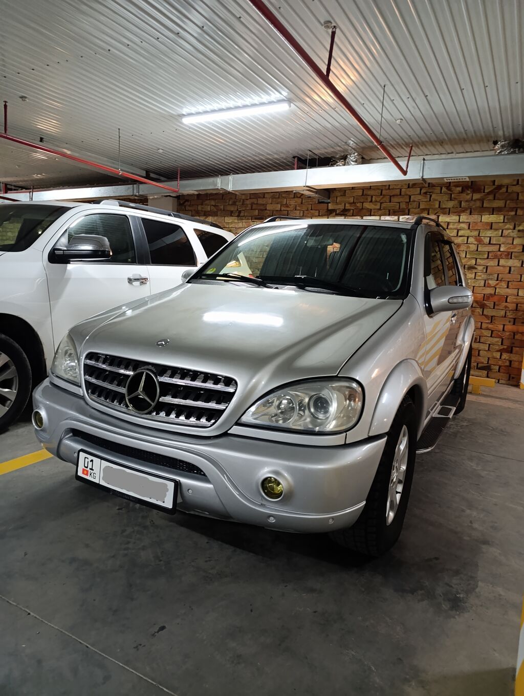 Mercedes-Benz ML-Class: 2005 г., 2.7 л, Автомат, Дизель, Кроссовер: фото 2