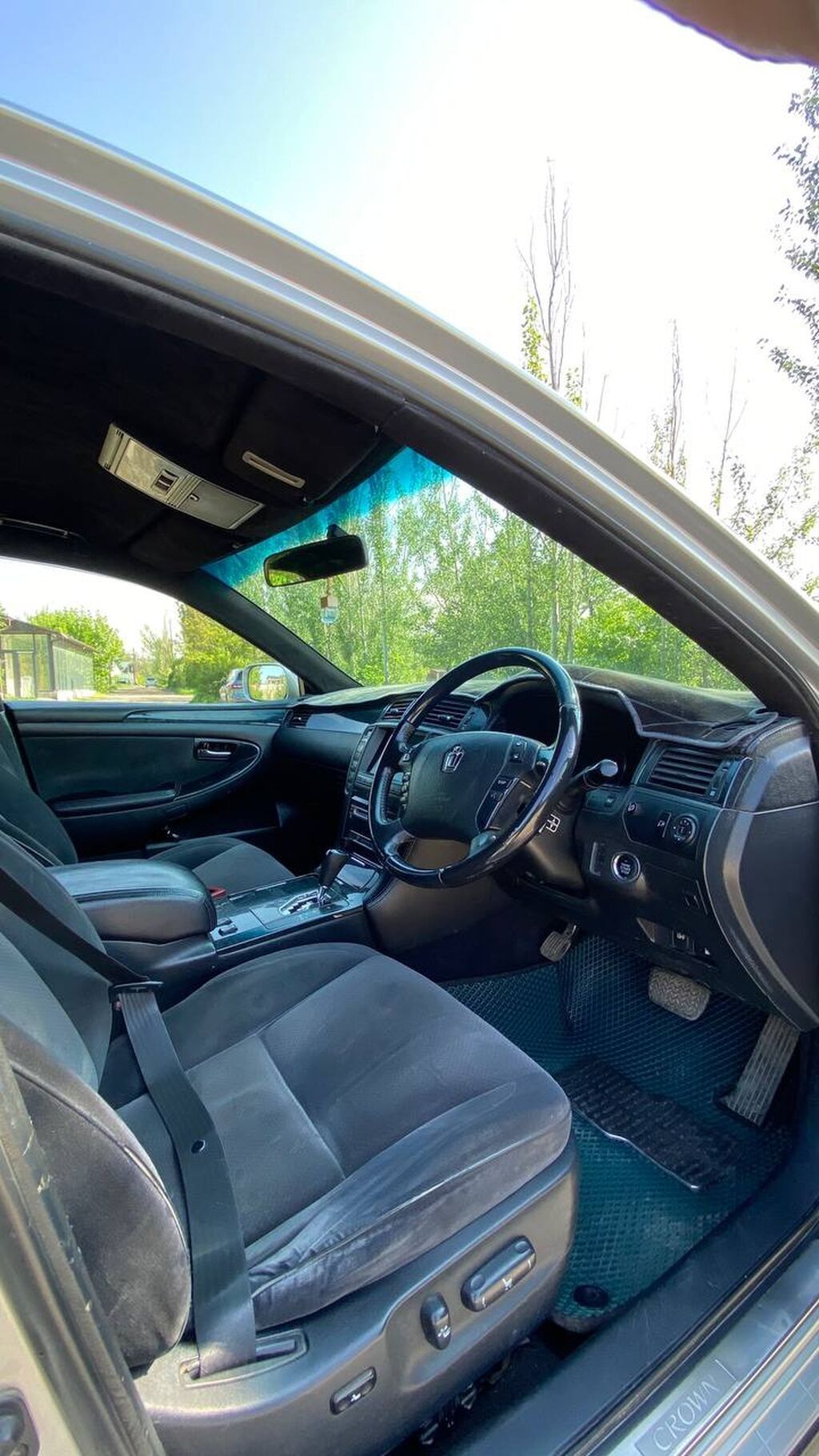 Toyota Crown: 2004 г., 3 л, Автомат, Бензин, Седан: фото 7