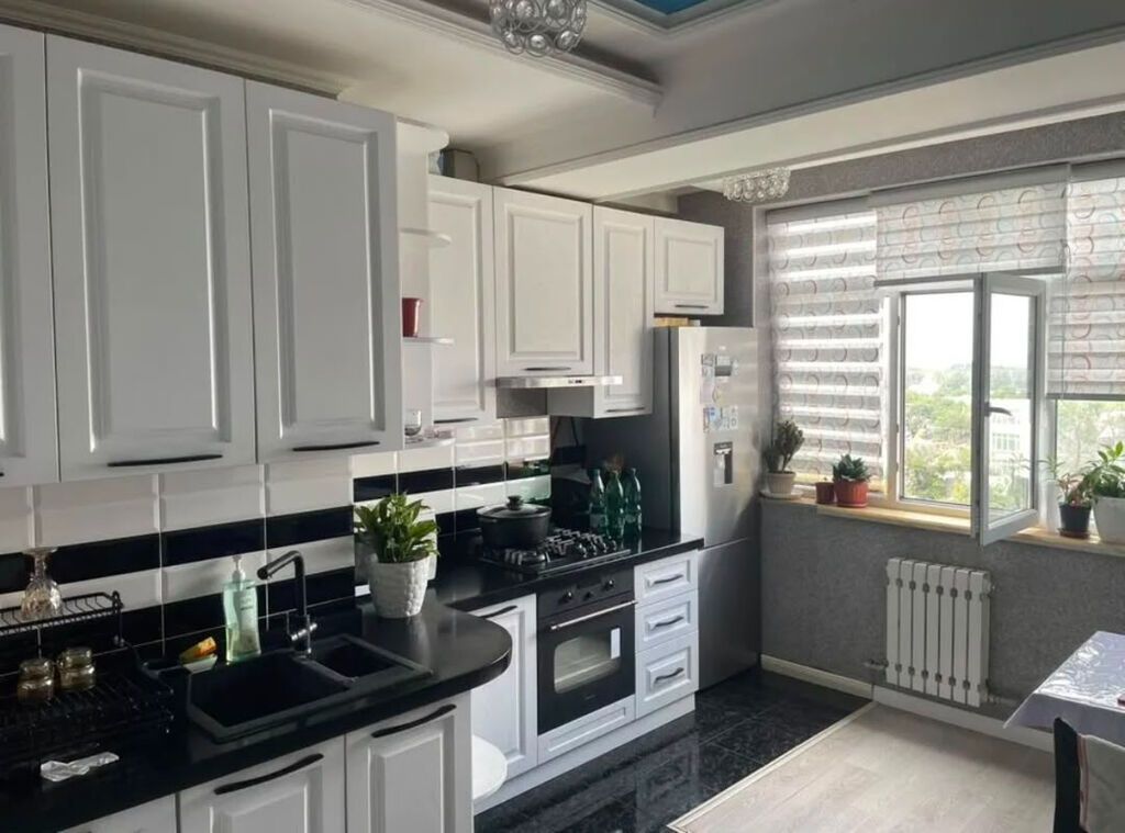 2 комнаты, 81 м², Элитка, 9 этаж, Евроремонт: фото 8