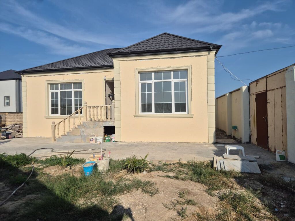 Buzovna 4 otaqlı, 140 kv. m, Yeni təmirli
