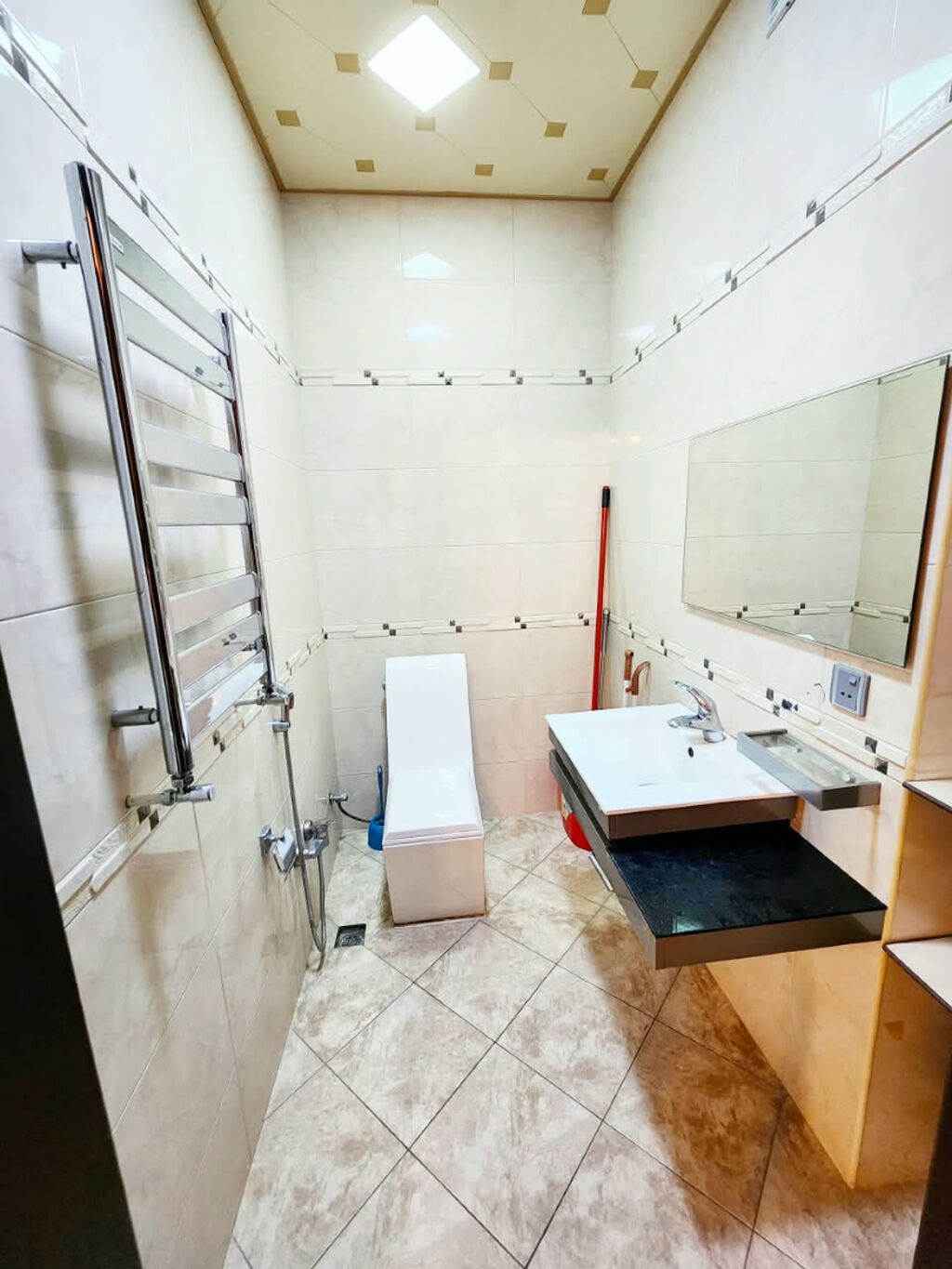 🏡 28 MAY METROSUNUN YAXINLIĞINDA 3 OTAQLI MƏNZİL KİRAYƏ VERİLİR! 📍