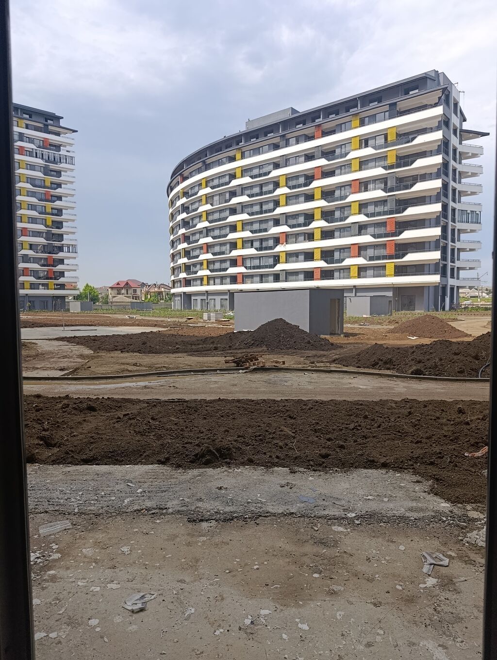 2 otaqlı, Yeni tikili, 80 kv. m