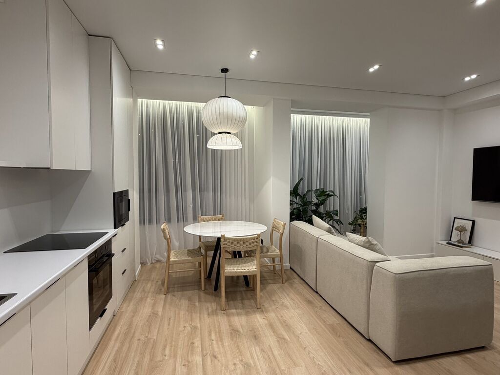2 комнаты, 55 м², Элитка, 3 этаж, Дизайнерский ремонт: фото 3