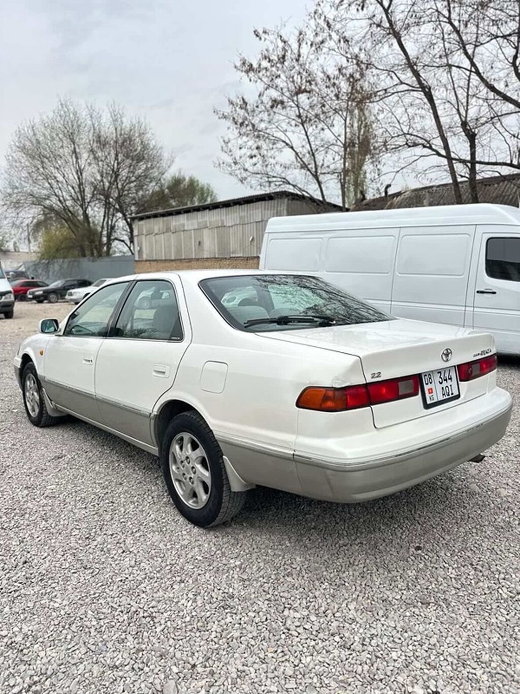 Toyota Camry: 1997 г., 2.2 л, Автомат, Бензин, Седан: фото 3