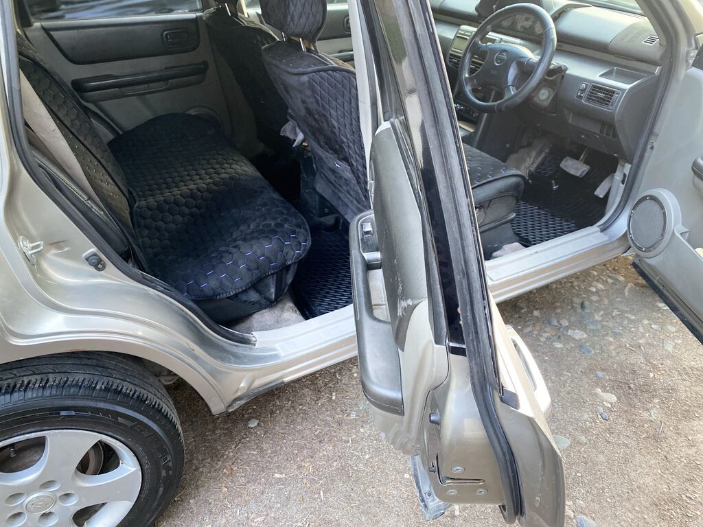 Nissan X-Trail: 2001 г., 2 л, Автомат, Бензин, Кроссовер: фото 5