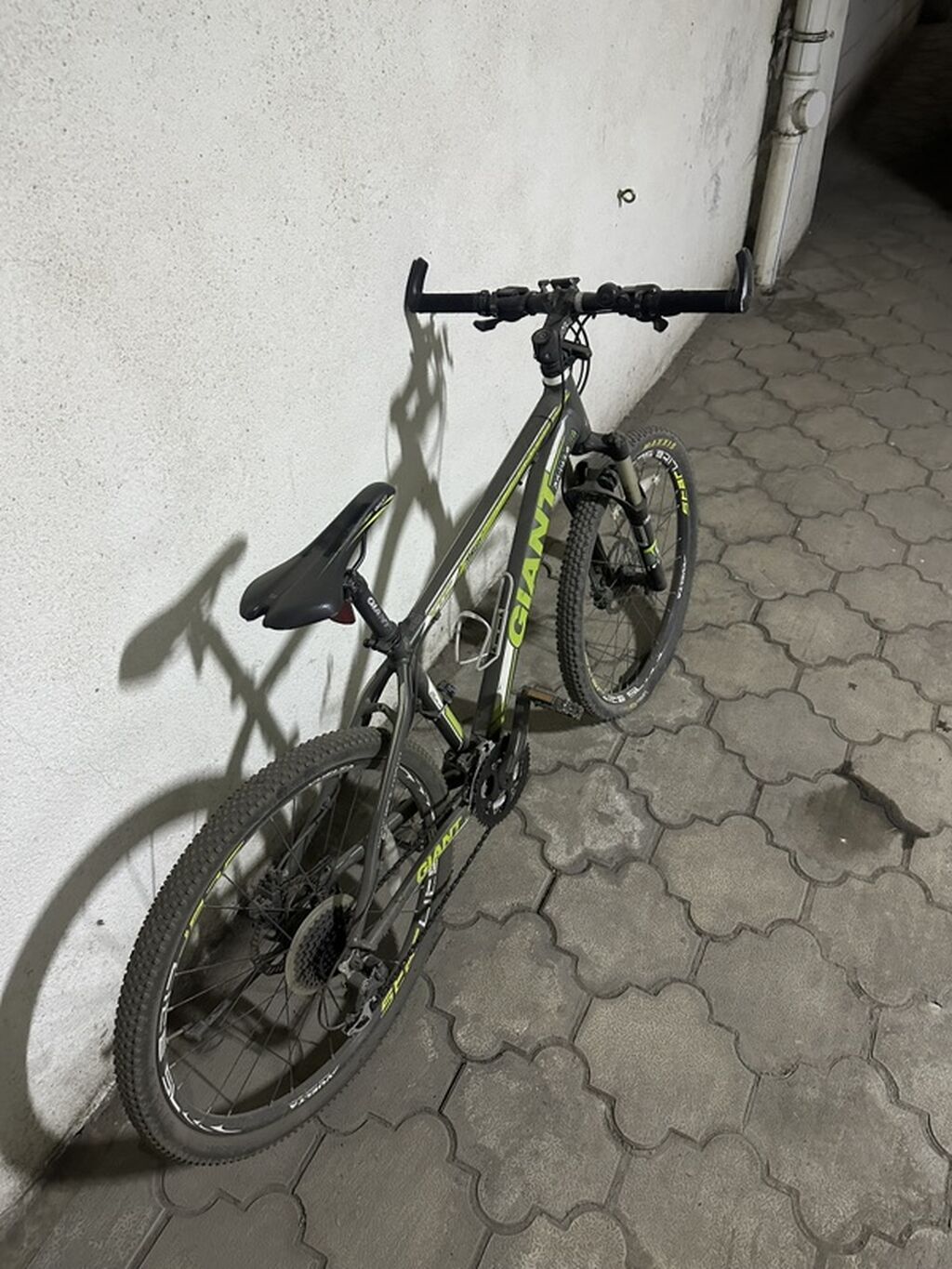 Продаю велосипеды Giant GIANT красный - 15000 сом Рама: XS GIANT: фото 2