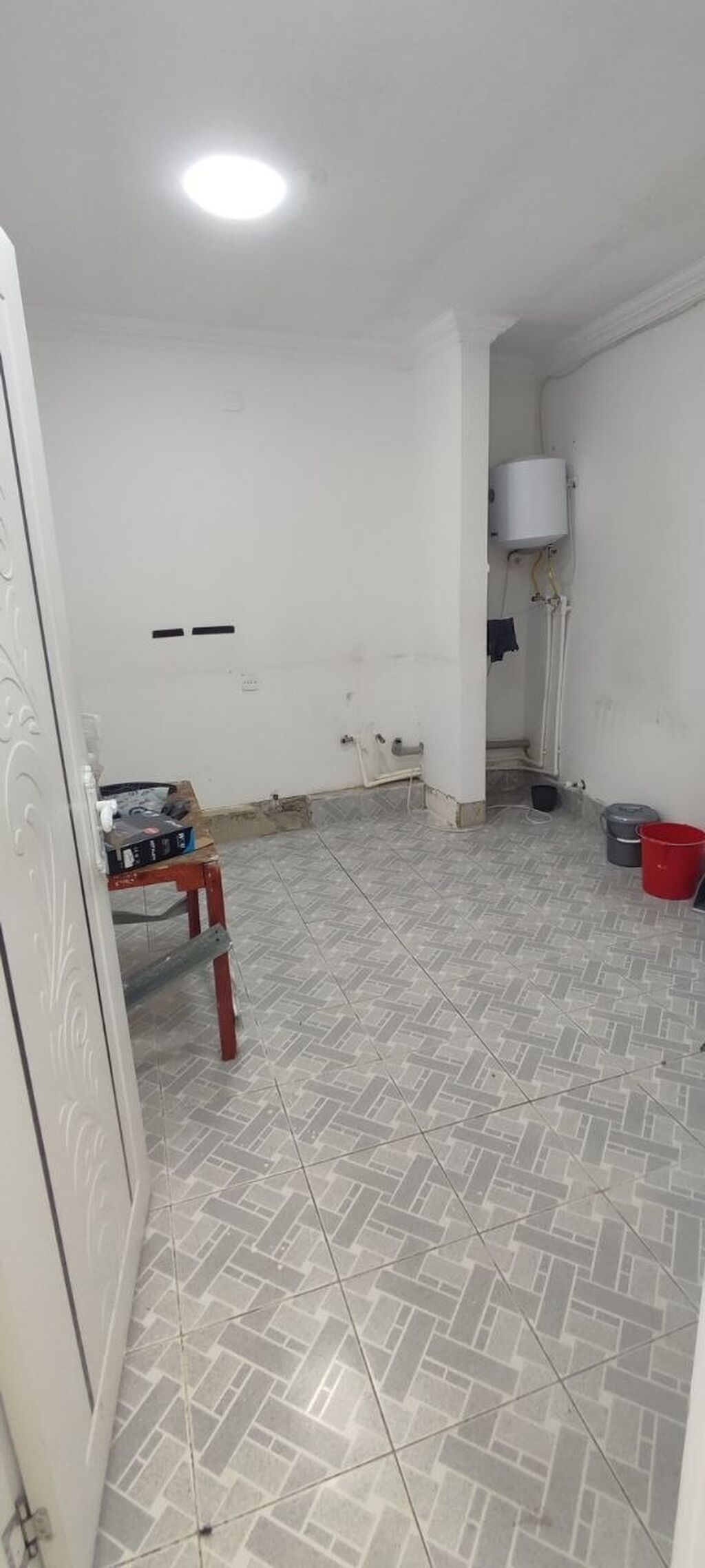 KİRAYƏ – Yol kənarında vitrinli obyekt 3 nomreli xestexana terefde