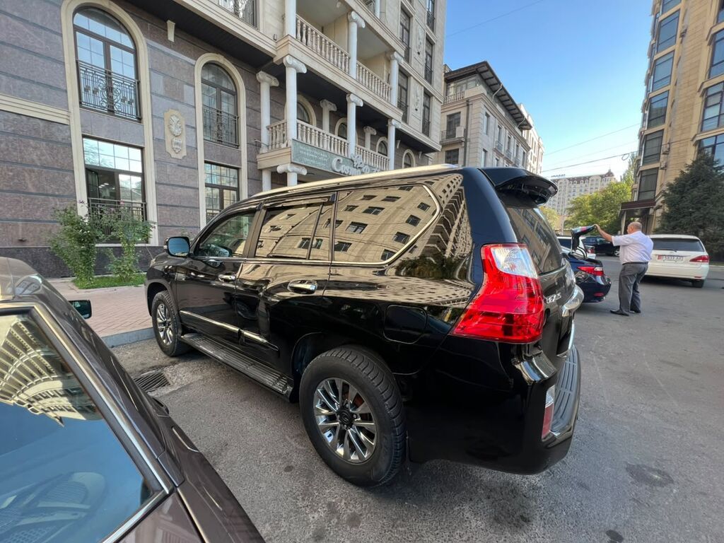 Lexus GX: 2011 г., 4.6 л, Внедорожник: фото 6
