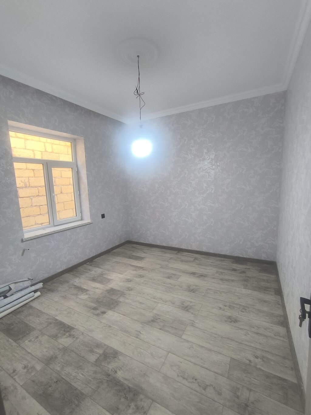 3 otaqlı, 100 kv. m, Yeni təmirli