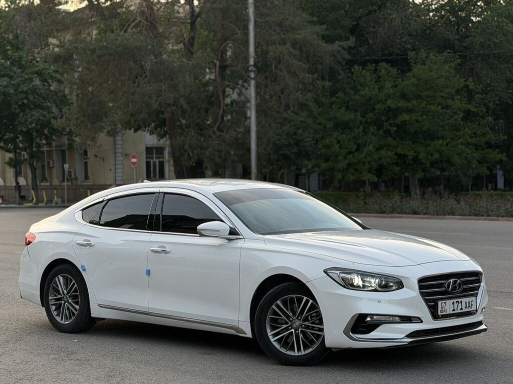 Hyundai Grandeur: 2019 г., 3 л, Автомат, Газ, Седан: фото 2