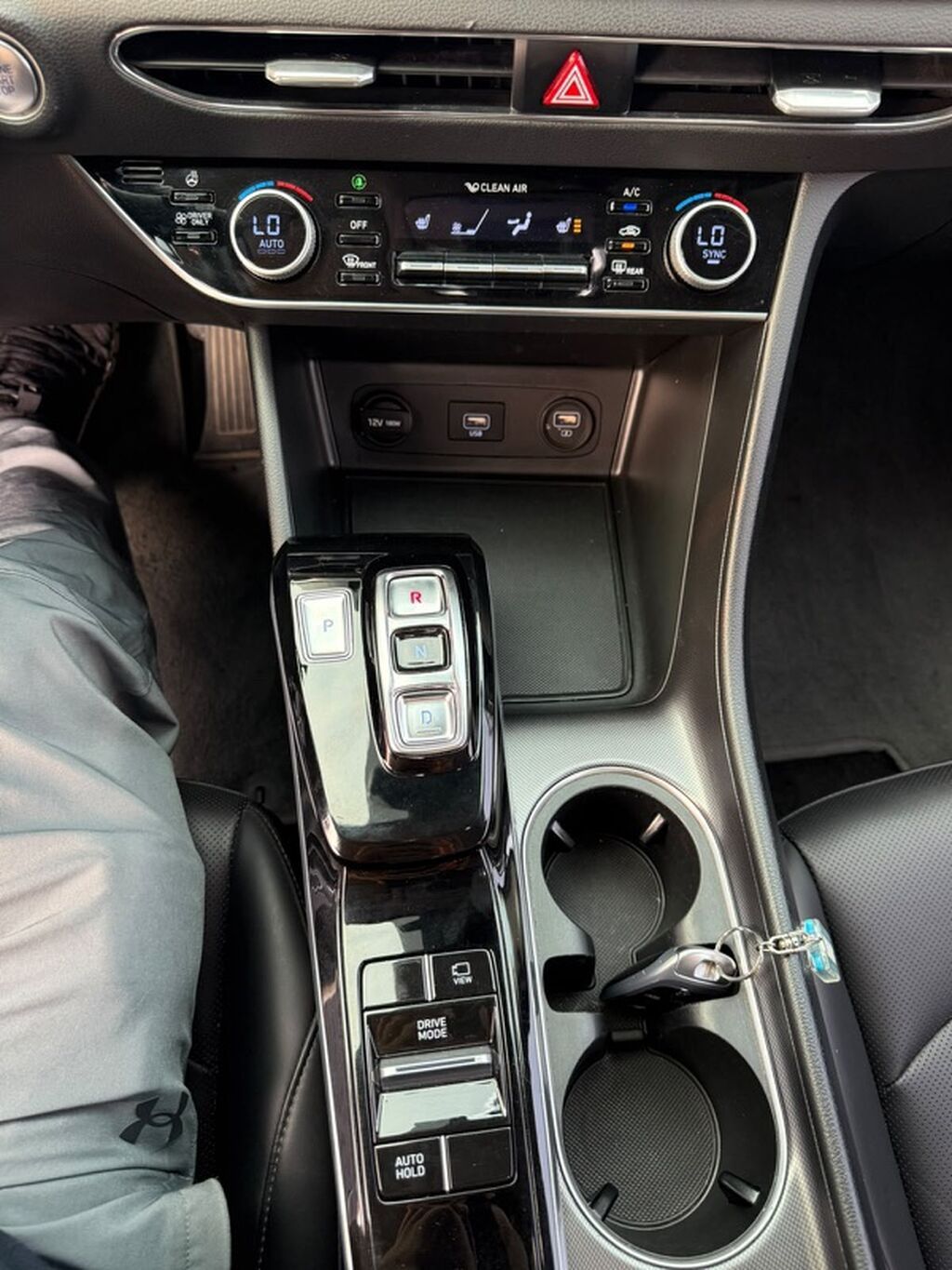 Hyundai Sonata: 2019 г., 2 л, Автомат, Гибрид, Седан: фото 4