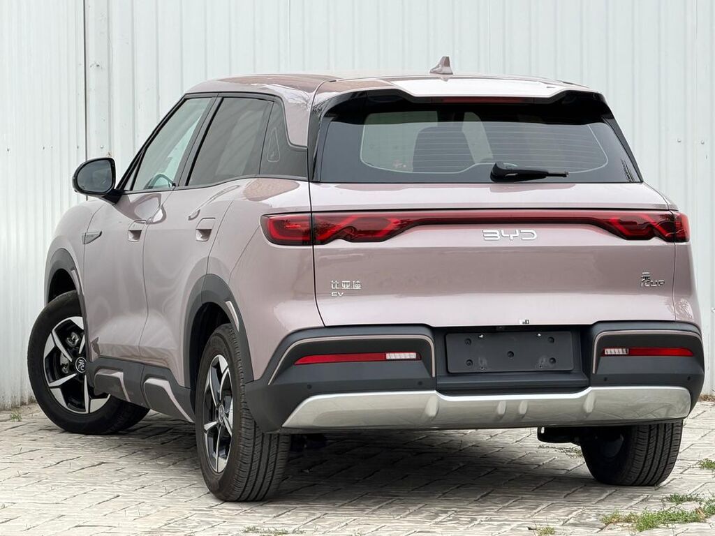 BYD Yuan Up: 2024 г., Электромобиль, Кроссовер: фото 3