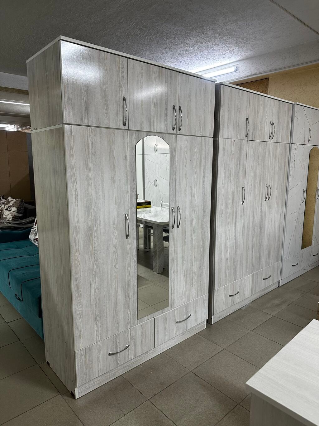 Продаю готовый шкаф Шифоньер Из российского ламината Кромка пах: фото 1