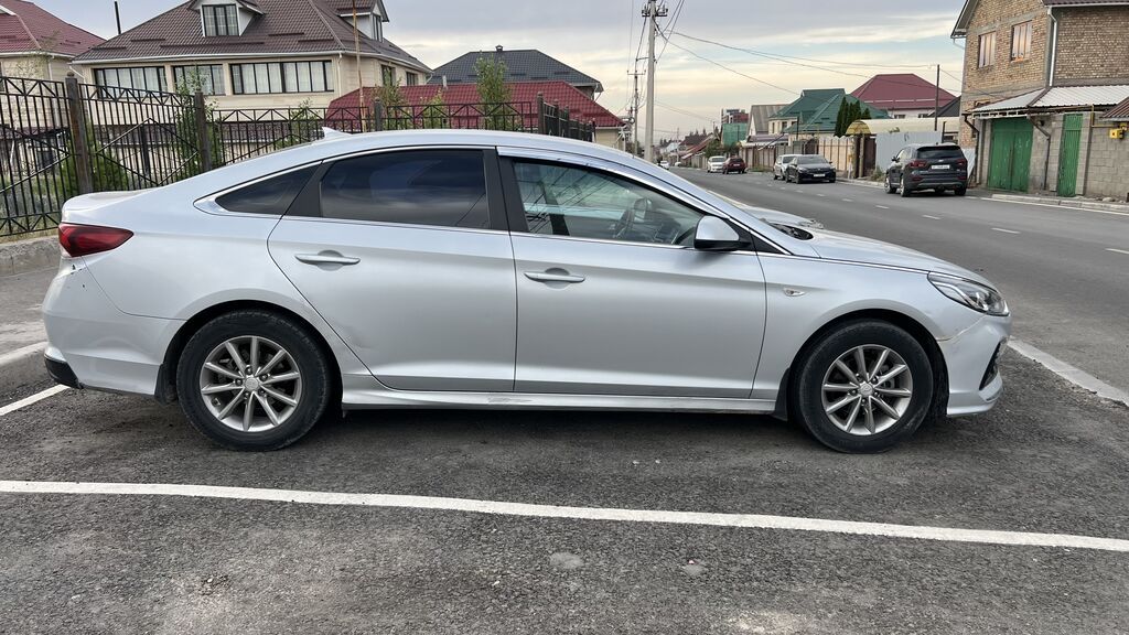 Hyundai Sonata: 2017 г., 2 л, Автомат, Газ, Седан: фото 2