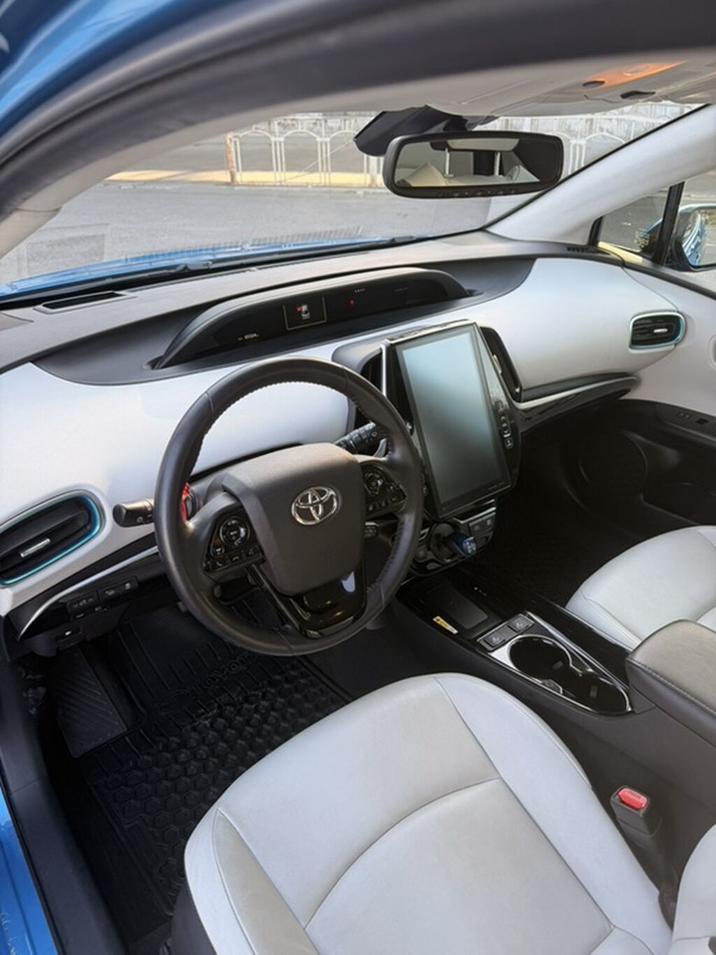 Toyota Prius: 2020 г., Вариатор, Гибрид, Хэтчбэк: фото 8