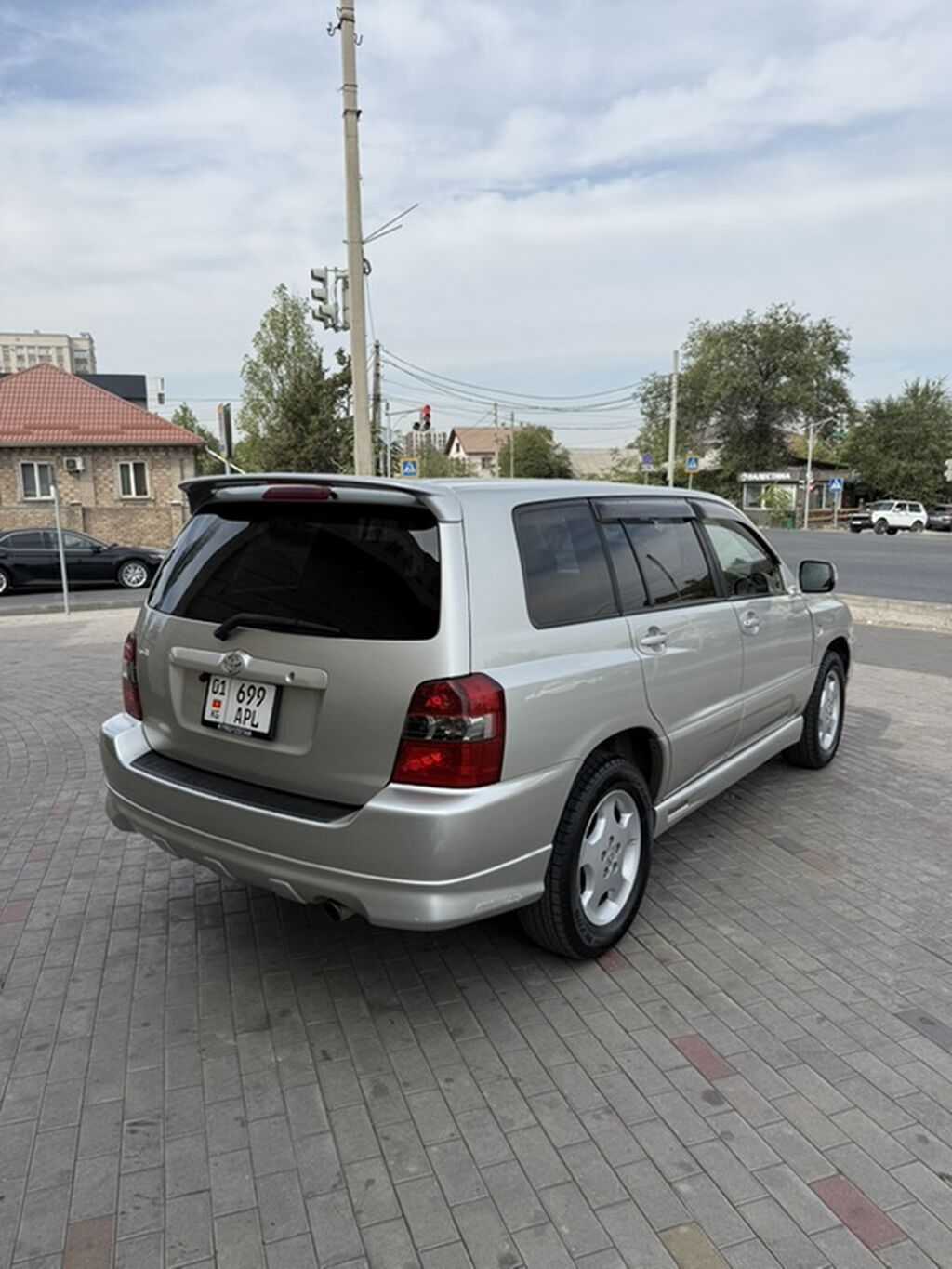 Toyota Kluger: 2003 г., 2.4 л, Автомат, Бензин, Кроссовер: фото 5