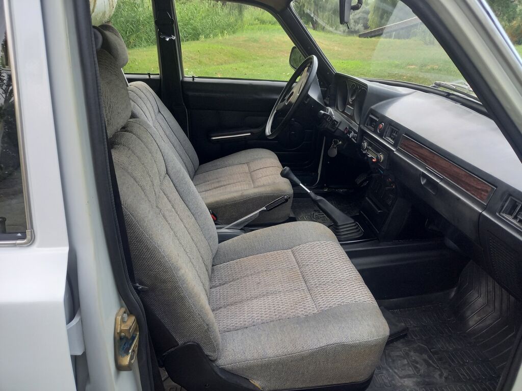 ГАЗ 31029 Volga: 1994 г., 2.4 л, Механика, Бензин, Седан: фото 8