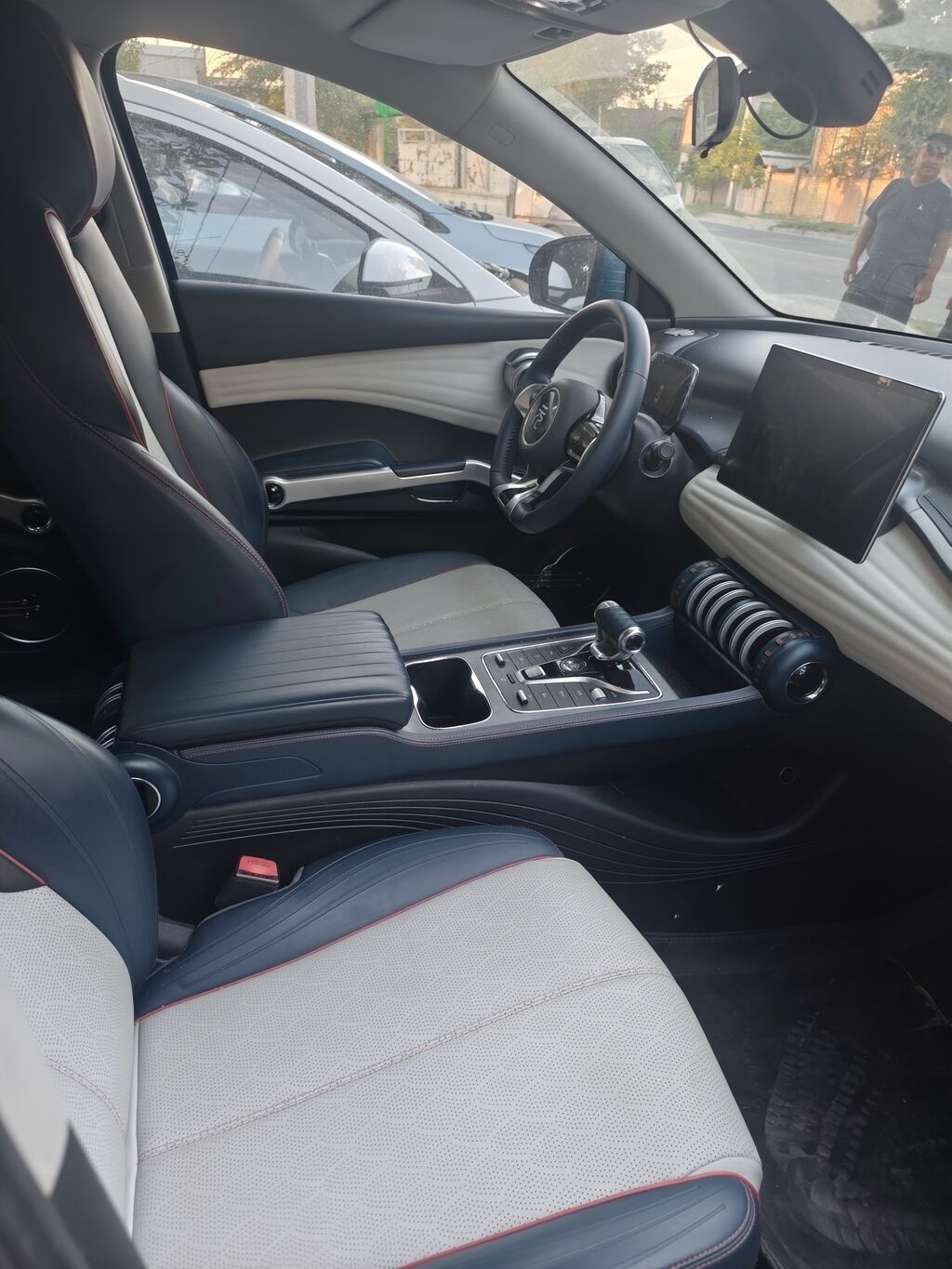 BYD Song Plus: 2022 г., Автомат, Электромобиль, Кроссовер: фото 7