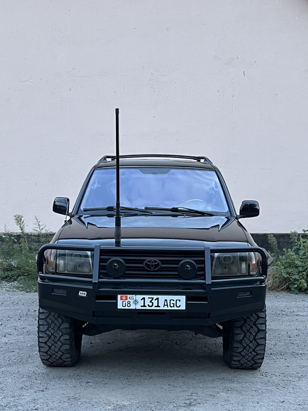 Toyota Land Cruiser: 2002 г., 4.7 л, Автомат, Газ, Внедорожник: фото 2