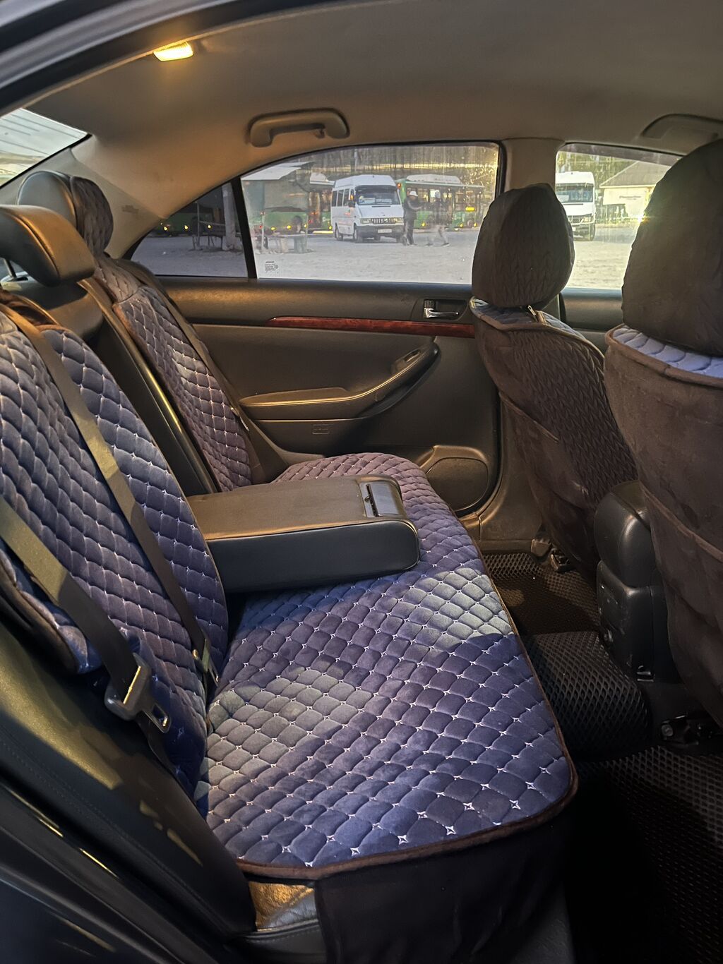 Toyota Avensis: 2006 г., 1.8 л, Механика, Газ, Седан: фото 6