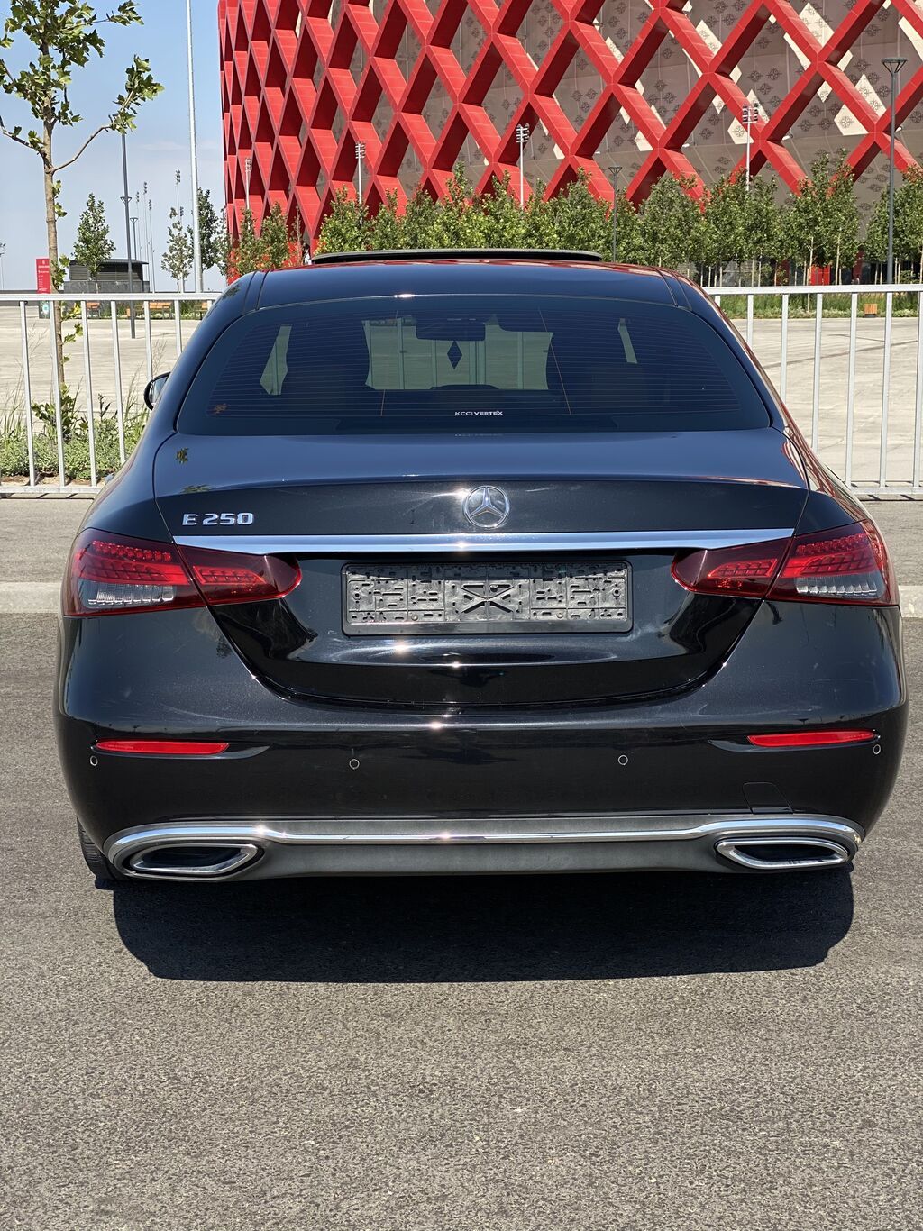 Mercedes-Benz E-Class: 2021 г., 2 л, Автомат, Бензин, Седан: фото 5