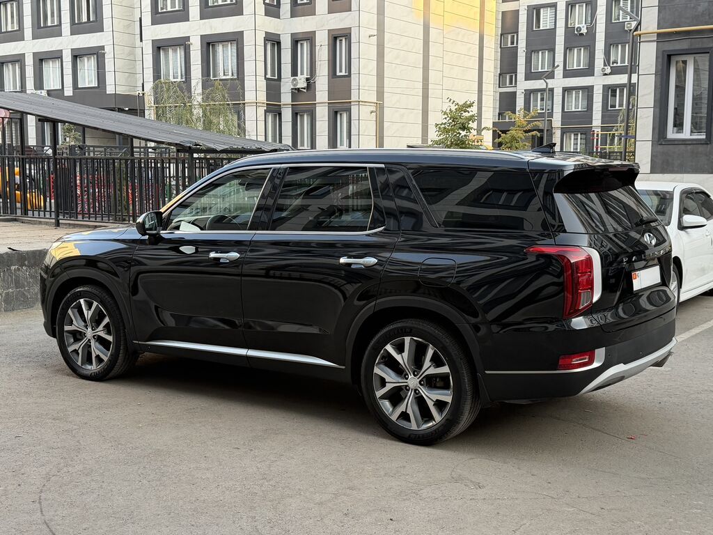 Hyundai Palisade: 2021 г., 2.2 л, Автомат, Дизель, Внедорожник: фото 3