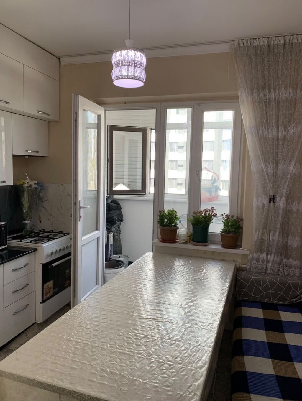 2 комнаты, 52 м², 12 мкр 106 серия, 5 этаж, Косметический ремонт: фото 4