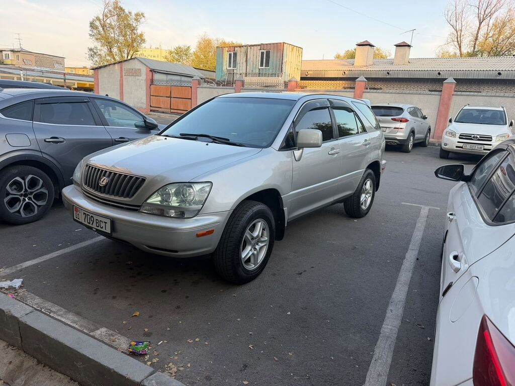 Lexus RX: 2002 г., 3 л, Автомат, Бензин, Кроссовер: фото 7
