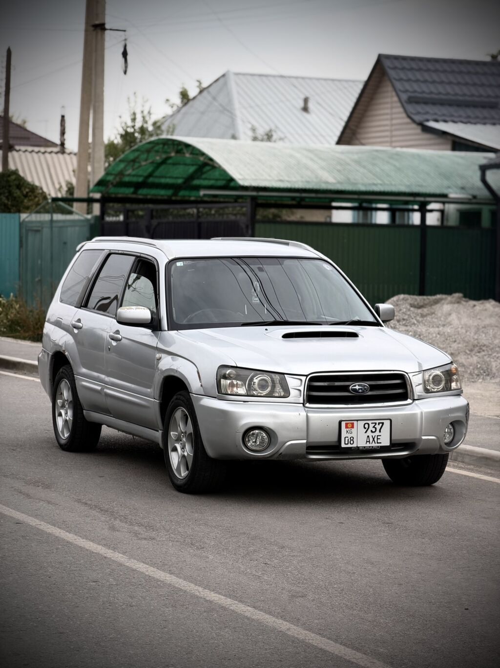 Subaru Forester, 2003 г., 2.0 турбо, автомат: фото 1