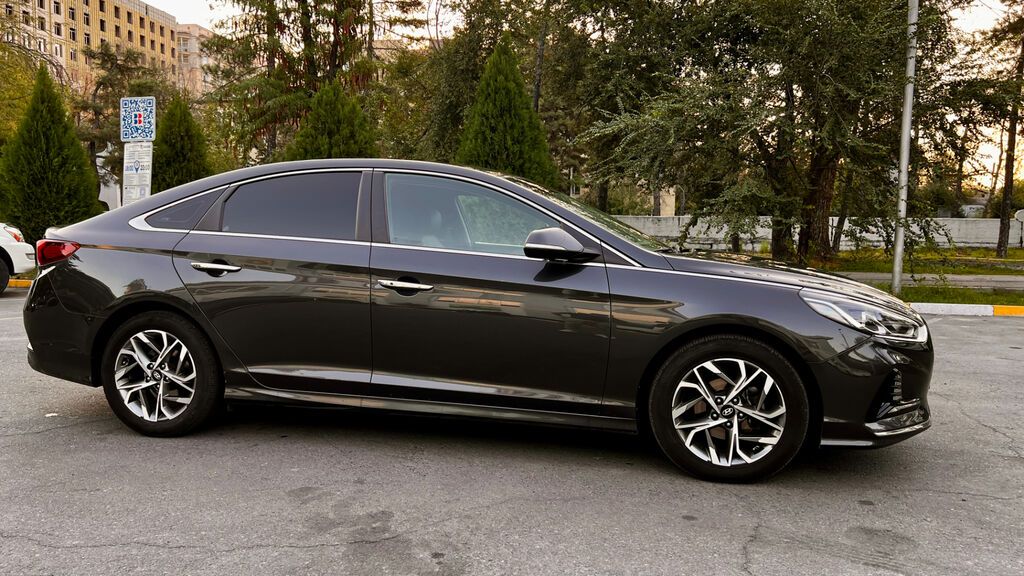 Hyundai Sonata: 2018 г., 2 л, Автомат, Бензин, Седан: фото 3