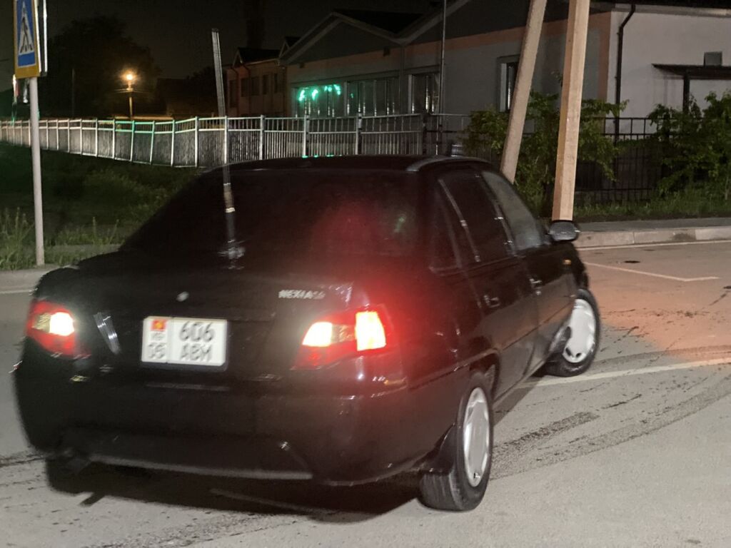 Daewoo Nexia: 2011 г., 1.5 л, Механика, Бензин, Седан: фото 2