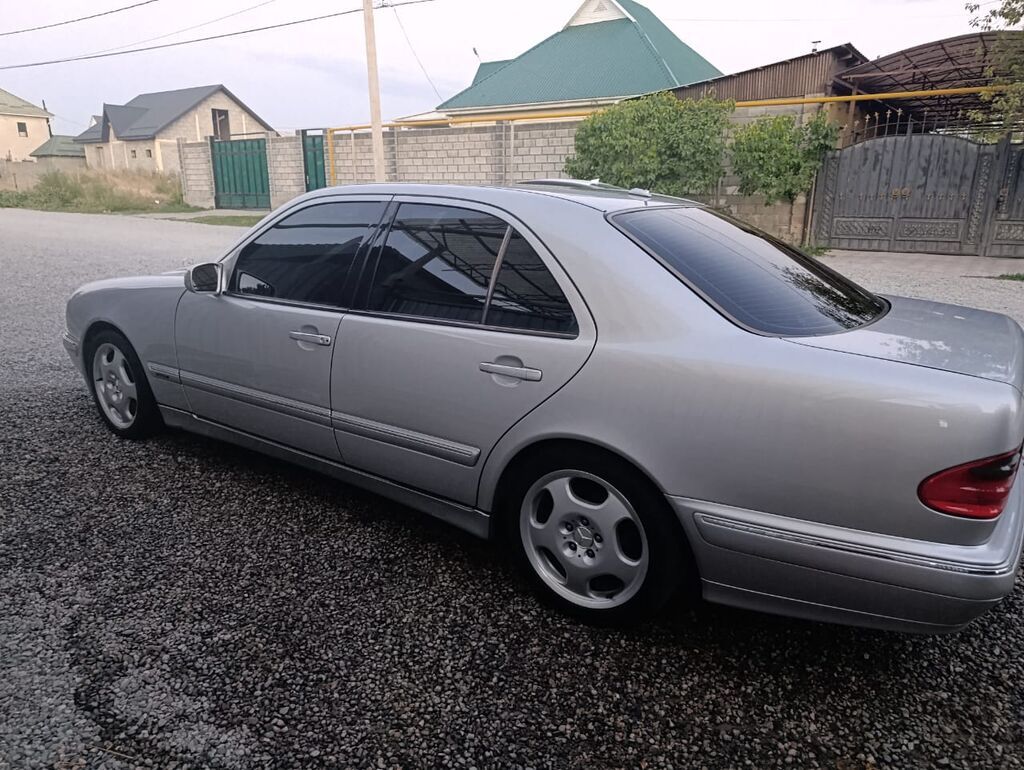 Mercedes-Benz E-Class: 2001 г., 4.3 л, Автомат, Бензин, Седан: фото 7