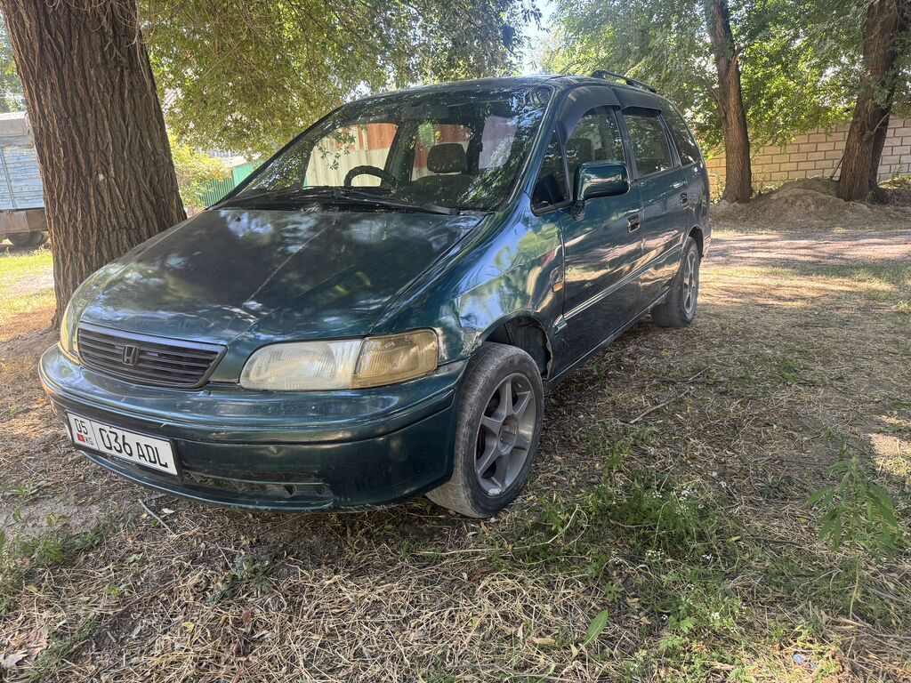 Honda Odyssey: 1996 г., 2 л, Автомат, Минивэн: фото 1