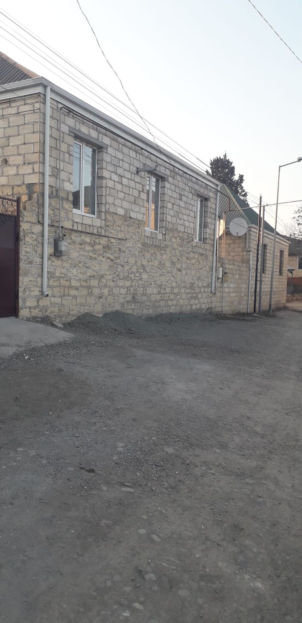 3 otaqlı, 125 kv. m, Yeni təmirli