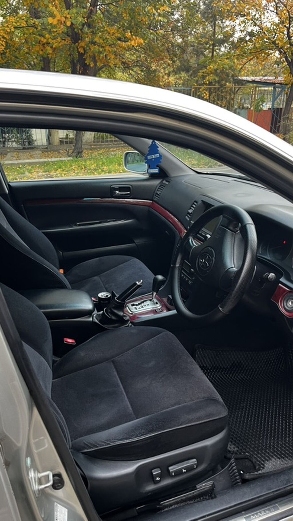 Toyota Mark X: 2002 г., 2.5 л, Автомат, Бензин, Седан: фото 7