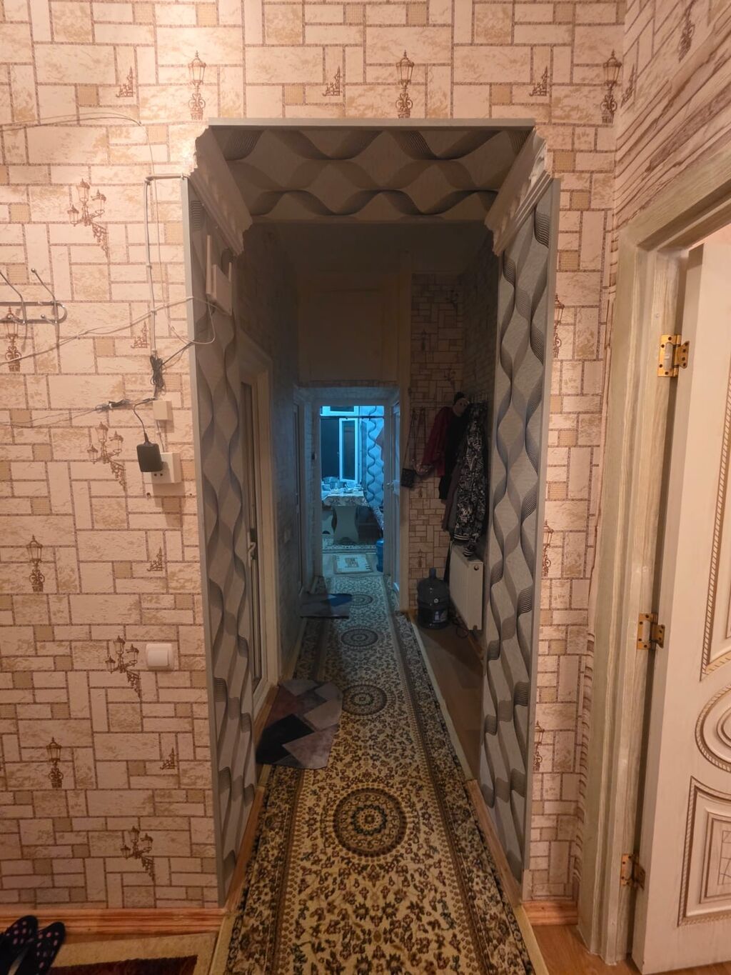 Sumqayıt, 3 otaqlı, Köhnə tikili, 76 kv. m