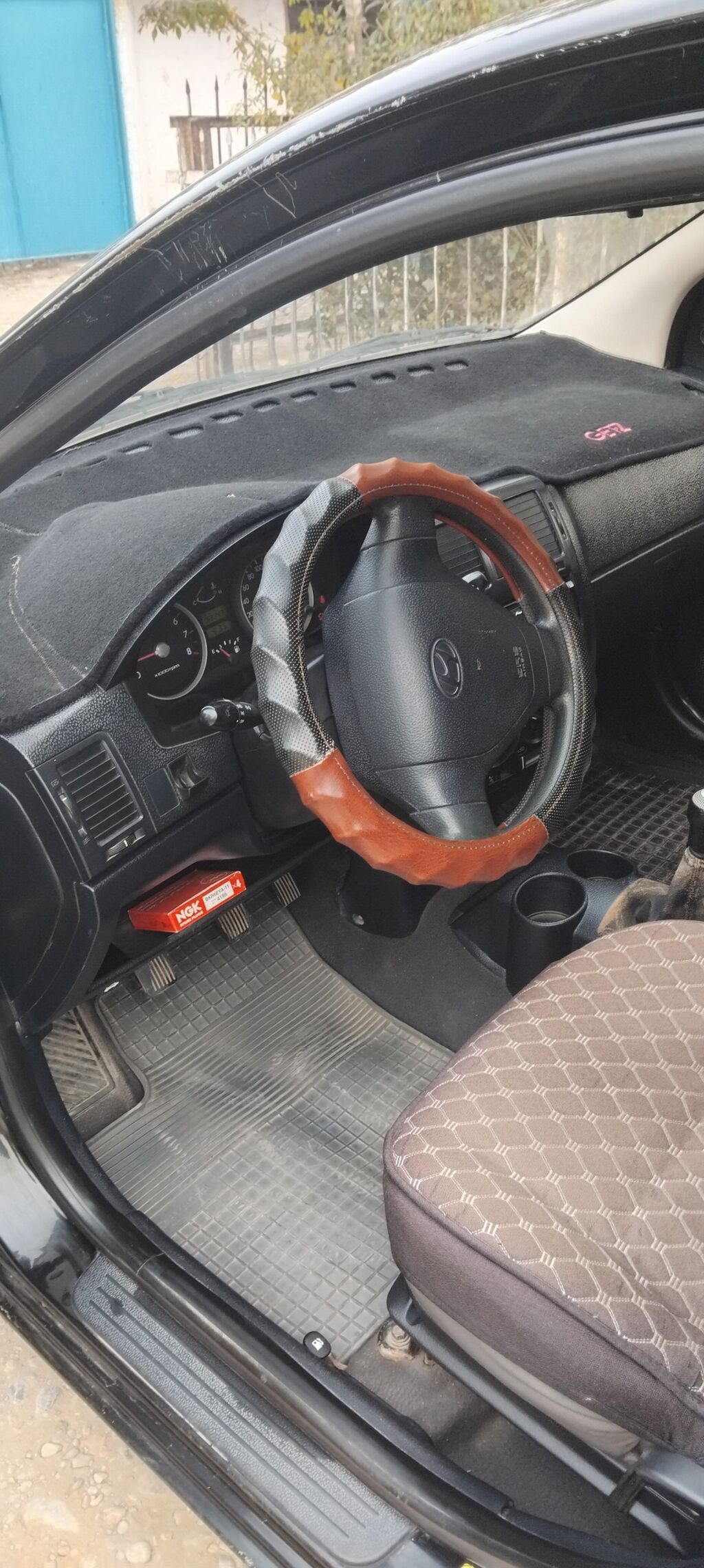 Hyundai Getz: 2004 г., 1.3 л, Механика, Бензин, Хэтчбэк: фото 4