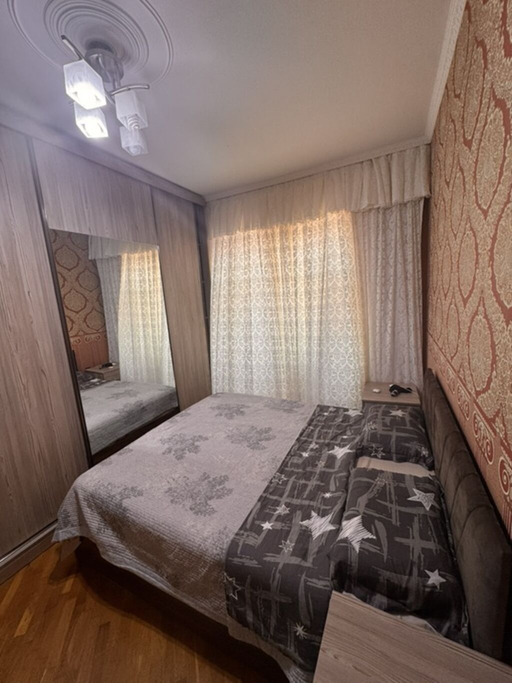 Sumqayıt, 3 otaqlı, Köhnə tikili, 69 kv. m