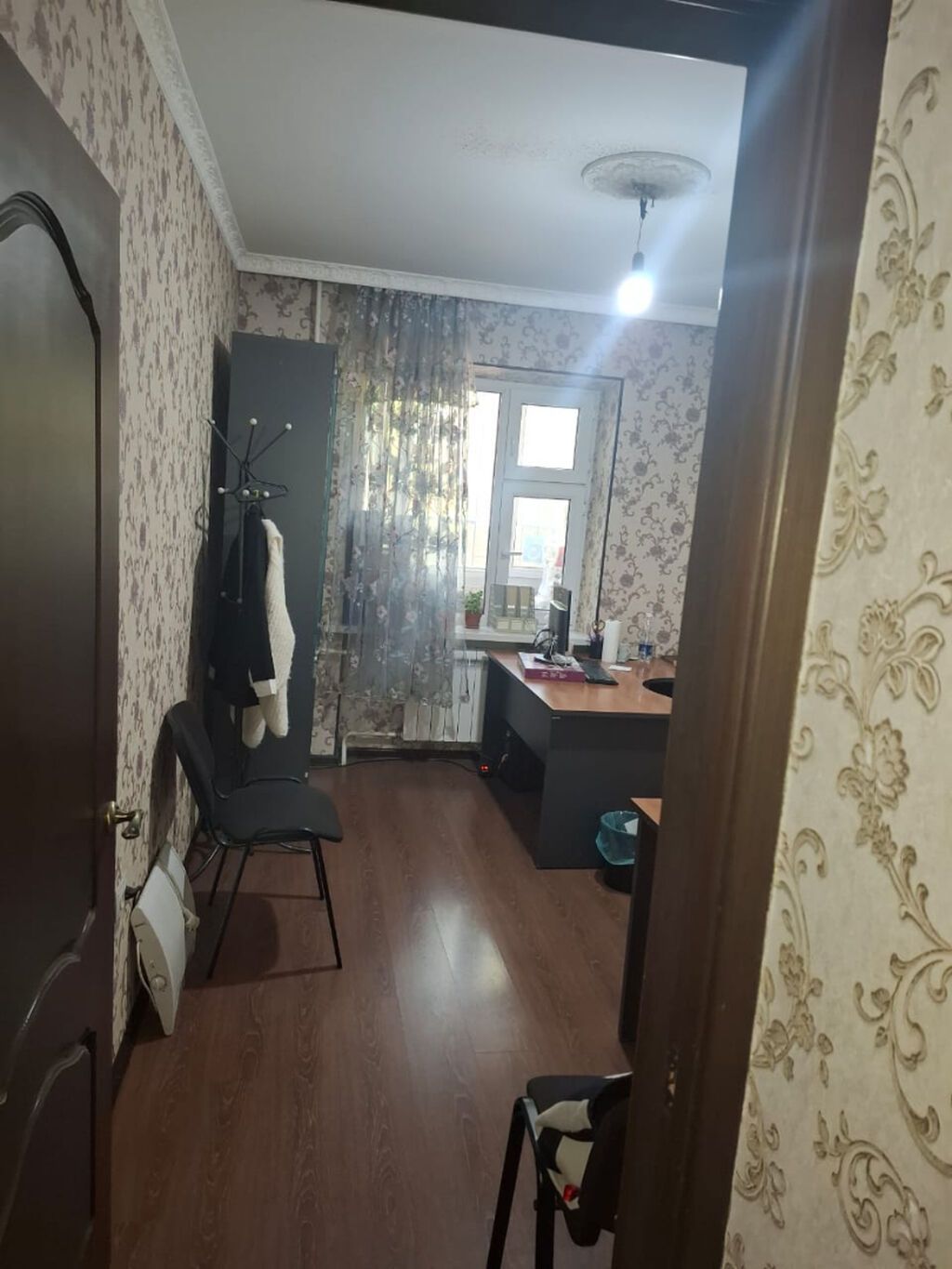 Сдается 4х ком кв под офис площадь:100 кв м2 Токтогула/Турусбекова: фото 6