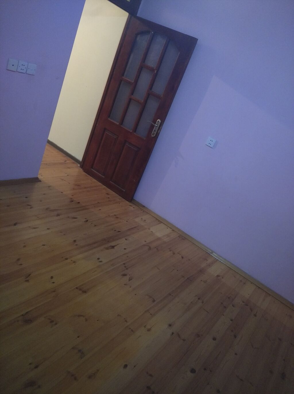 Əmircan qəs. 4 otaqlı, 66 kv. m, Kredit yoxdur, Orta təmir