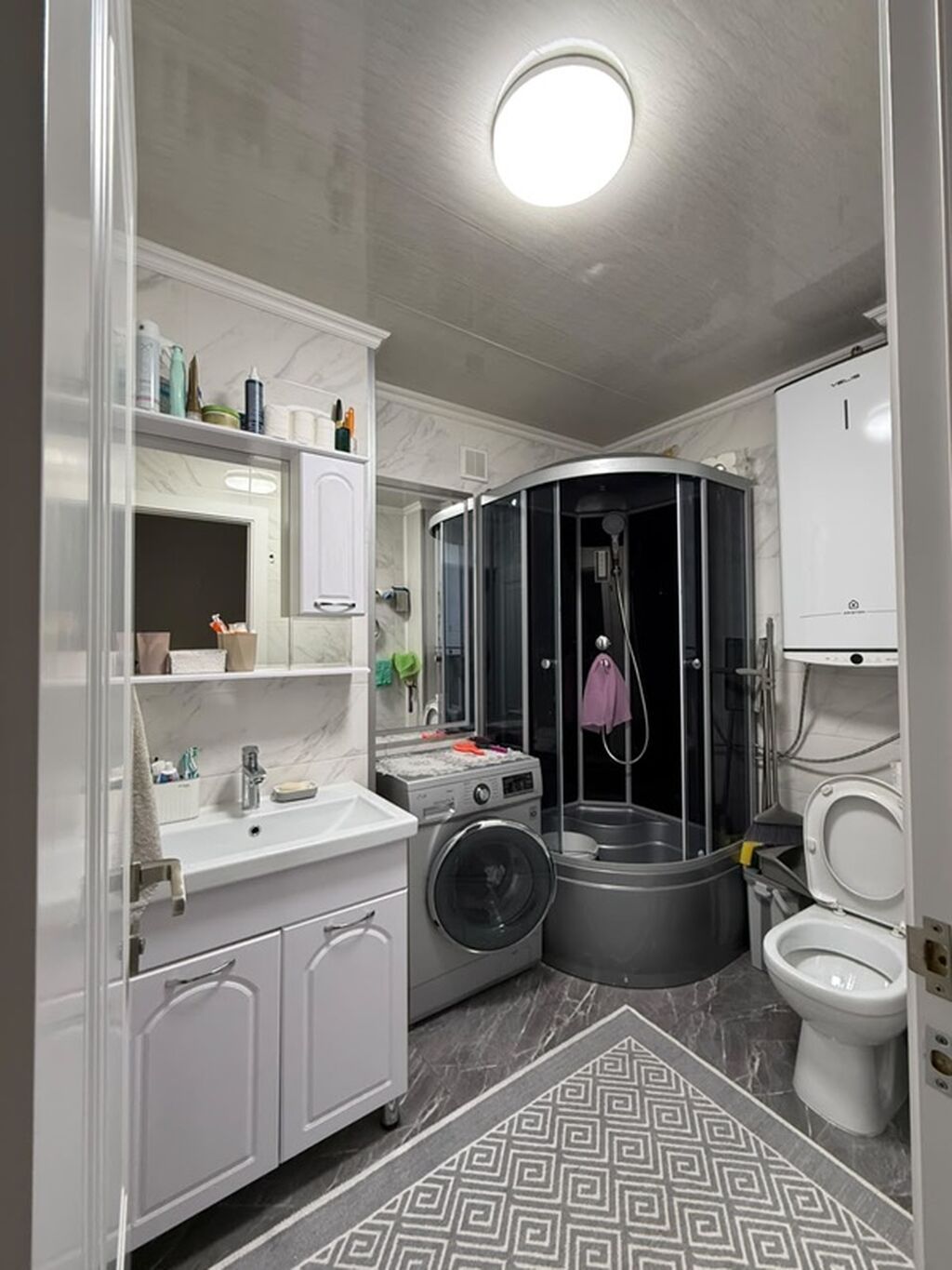 3 комнаты, 59 м², 10 мкр 104 серия, 1 этаж, Евроремонт: фото 7