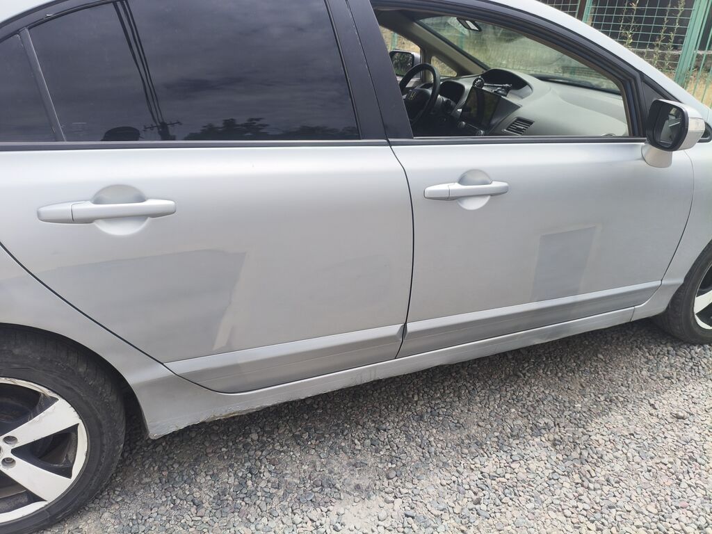 Honda Civic: 2006 г., 1.3 л, Вариатор, Гибрид, Седан: фото 7