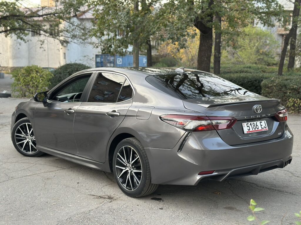 Toyota Camry: 2020 г., 2.5 л, Автомат, Бензин, Седан: фото 7