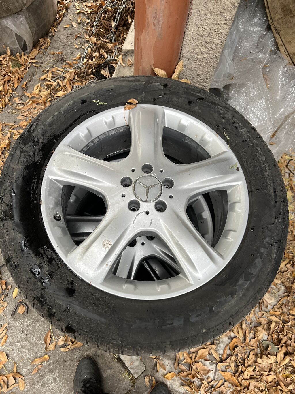 Колеса в сборе 255 / 55 / R 19, Лето, Б/у, Комплект, Внедорожные (АТ/МТ), Литые, отверстий - 5: фото 1