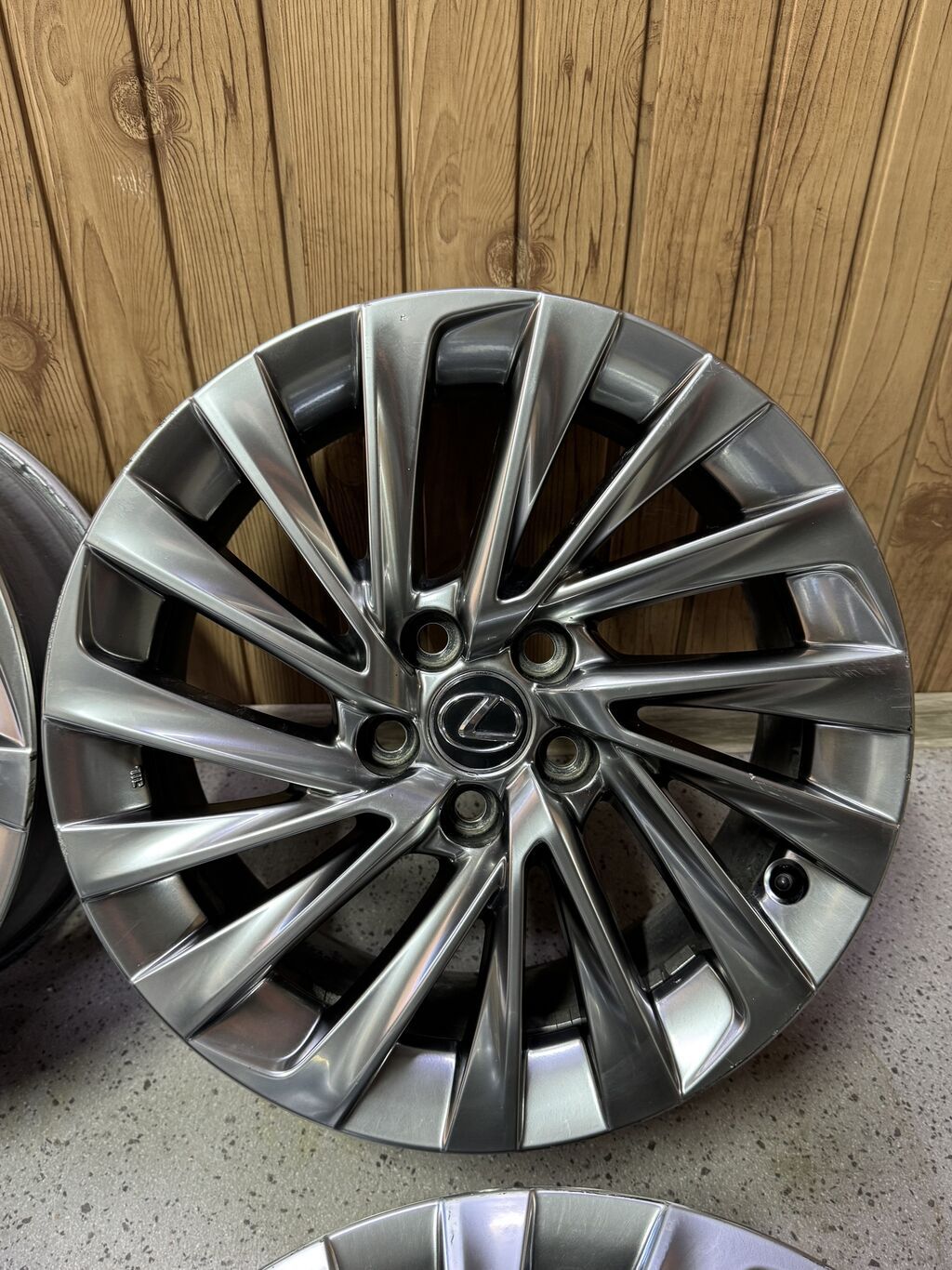 Литые Диски R 18 Lexus, Комплект, отверстий - 5, Б/у: фото 4