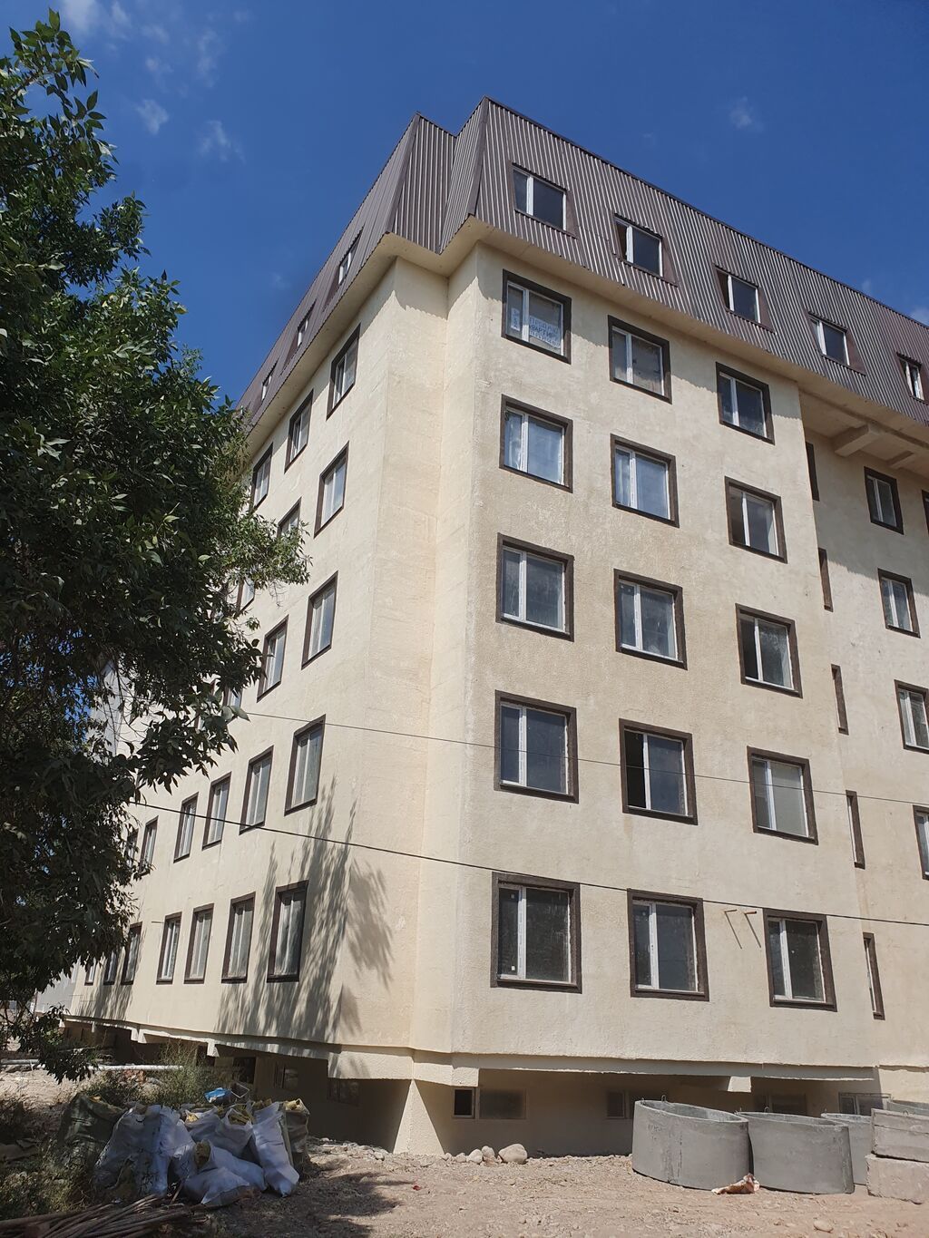 Продаю 1комнатную квартиру район Жибек жолу фучика на 3 этаже в 6. В: фото 2